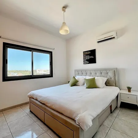 Appartement Mackenzie Lara 201 Larnaca